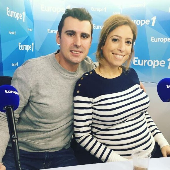 Léa Salamé et Thomas Joubert, à Europe 1, le 30 novembre 2016. Instagram