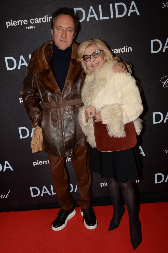 Nicoletta et son mari Jean-Christophe Molinier à l'Avant première du film "Dalida" à L'Olympia, Paris le 30 novembre 2016. © Rachid Bellak/Bestimage