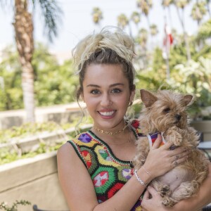 Miley Cyrus en conférence de presse pour la série tv "Crisis in Six Scenes" à l'hôtel Four Seasons de Beverly Hills, le 7 septembre 2016.
