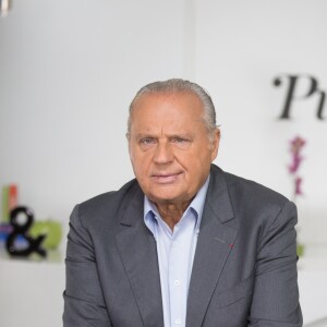 Exclusif - Rendez vous avec Gérard Louvin dans les locaux de Webedia pour une Interview pour Purepeople à Levallois-Perret le 22 novembre 2016.