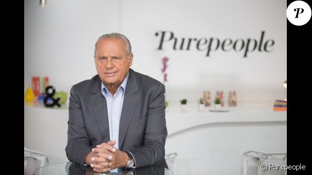 Gérard Louvin en interview pour Purepeople.com le 2 décembre 2016.