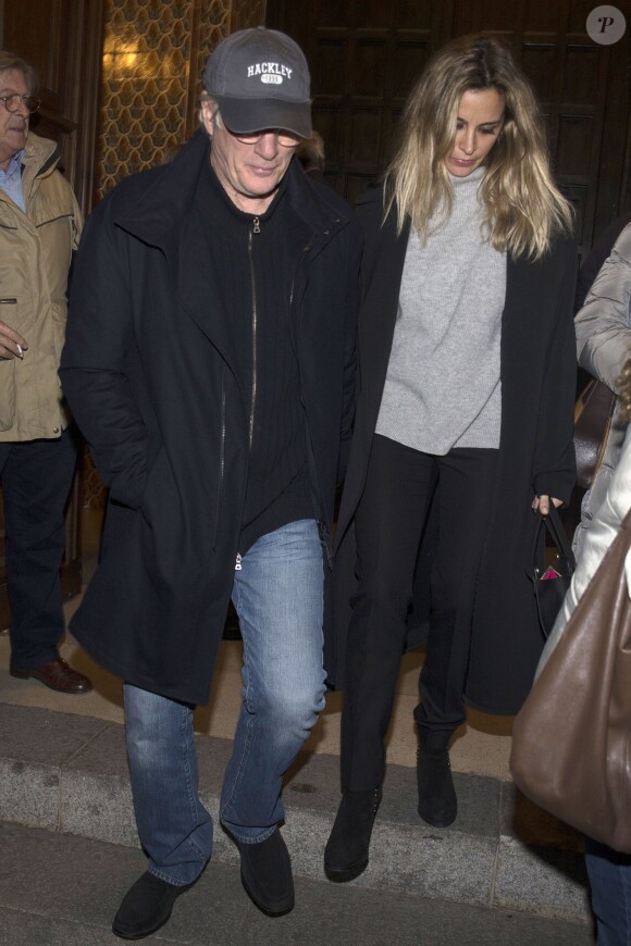 Richard Gere et sa compagne Alejandra Silva assistent aux funérailles de la comtesse de Montarco, Charo Palacios à Madrid. Le 1er décembre 2016.