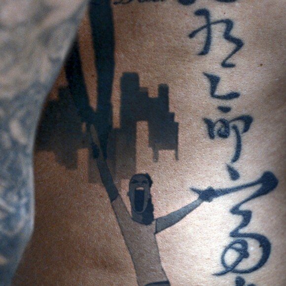 Les tatouages de David Beckham au coeur de la nouvelle campagne de l'Unicef. L'ancien footballeur se fait porte-parole de la lutte contre les violences commises sur les enfants, dans une vidéo où ses nombreux tatouages s'animent pour illustrer les différentes formes de violence que ces derniers peuvent subir.