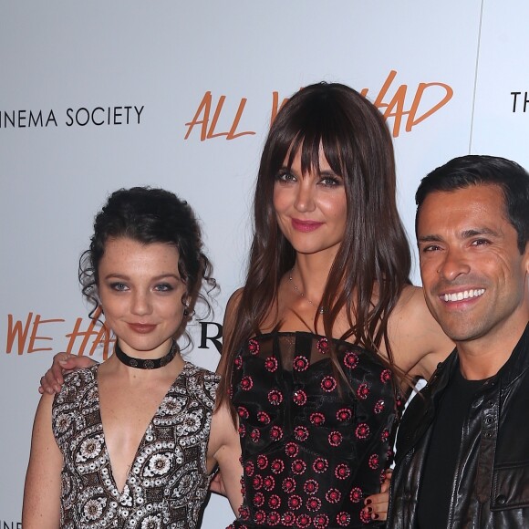 Katie Holmes, Mark Consuelos et Stefania Owen à la première de 'All We Had' au cinéma Landmark Sunshine à New York, le 6 décembre 2016