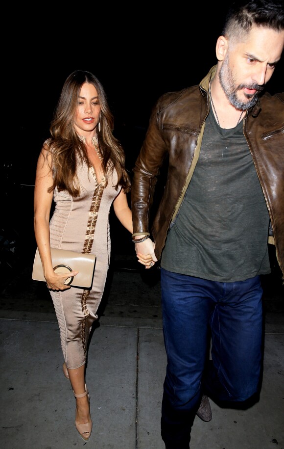 Sofia Vergara va dîner avec son mari Joe Manganiello au restaurant Catch à West Hollywood le 11 novembre 2016