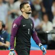 Hugo Lloris au match d'ouverture de l'Euro 2016, France-Roumanie au Stade de France, le 10 juin 2016.