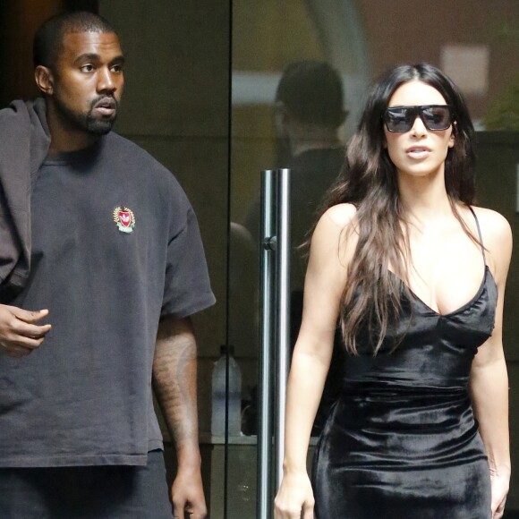 Kanye West et Kim Kardashian sortent de leur appartement à New York, le 14 septembre 2016.