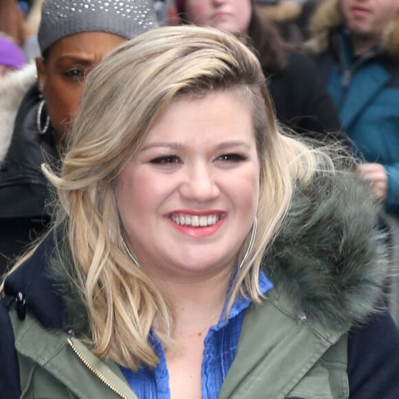 Kelly Clarkson s'est rendue dans les studios de l'émission "Good Morning America" à New York. Le 3 mars 2015