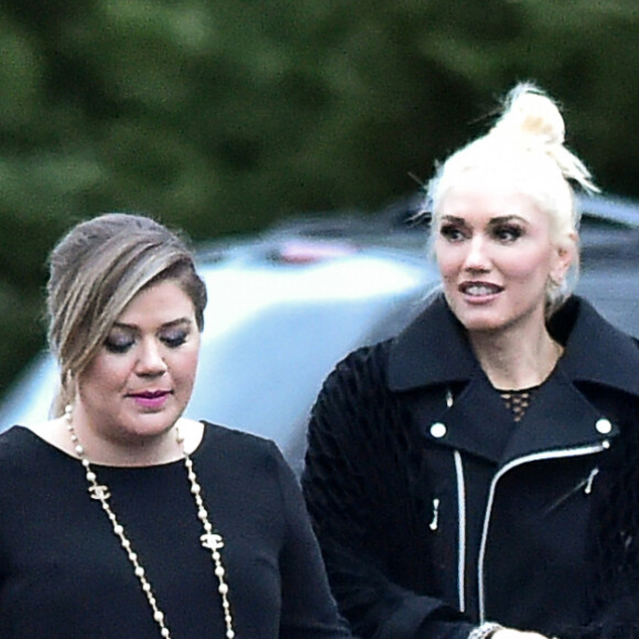 Semi-Exclusif - Gwen Stefani et son compagnon Blake Shelton se rendent au mariage de d'Amanda Craig, une amie de Blake, à Nashville, le 9 janvier 2016. Blake est le garçon d'honneur. Kelly Clarkson et la chanteuse RaeLynn étaient également présentes parmi les invités.