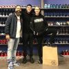 Céline Dion et son fils René-Charles prennent la pose chez Urban Necessities à Las Vegas, le 8 décembre 2016