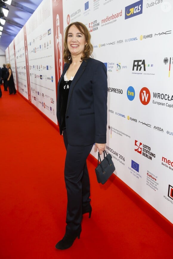 Leontine Petit - Photocall de la cérémonie de remise des prix "European Film Award (EFA) à Wroclaw (Pologne). Le 10 décembre 2016