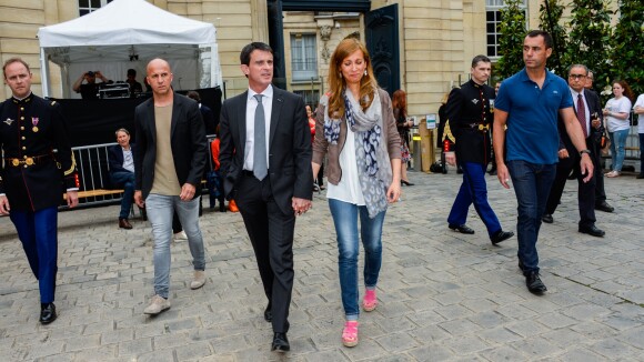 Manuel Valls : 15 policiers protègent l'ex-Premier ministre et sa femme !