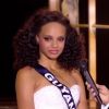 Les cinq finalistes en interview. Concours Miss France 2017. Sur TF1, le 17 décembre 2016. 
