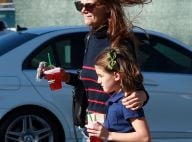Katie Holmes fête ses 38 ans avec sa fille Suri : Un duo pétillant et divin !