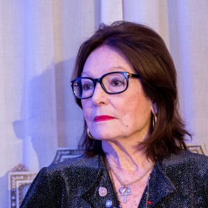 Nana Mouskouri à la Cérémonie de remise du prix Nikos Gatsos 2016, attribué à Charles Aznavour à l'ambassade de Grèce à Paris le 19 décembre 2016. © Cyril Moreau/Bestimage