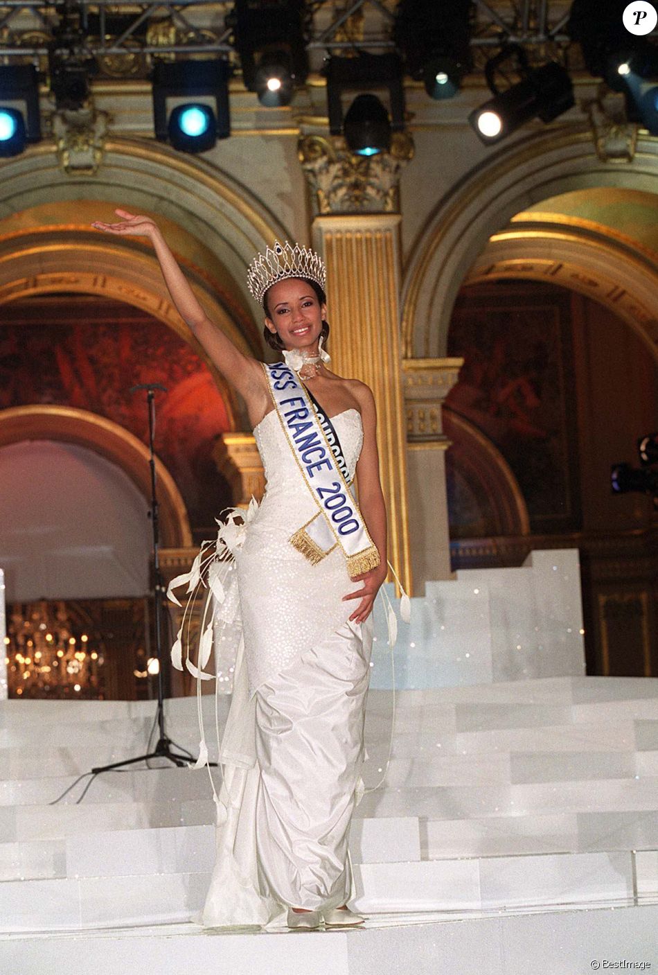Sonia Rolland à l&#039;élection de Miss France 2000 en décembre 1999.