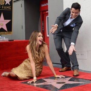 Sofia Vergara ; Manolo Gonzalez-Ripoll Vergara - Sofia Vergara inaugure son étoile sur Hollywood boulevard à Los Angeles le 7 mai 2015