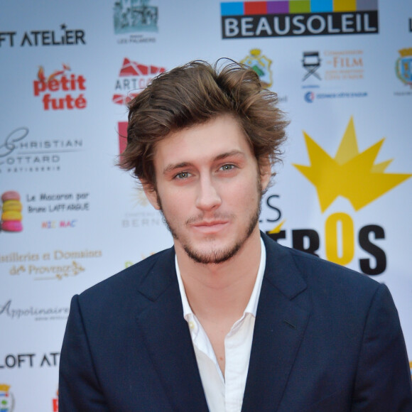 Jean-Baptiste Maunier - Remise des prix au Festival Les Héros de la Télé à Beausoleil, France, le 8 octobre 2016.