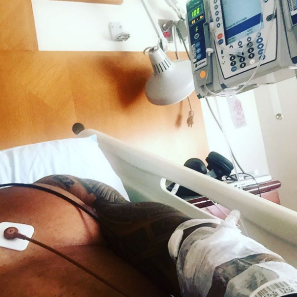 Nick Cannon hospitalisé à cause de son Lupus. Il passera Noël au Cedars-Sinai. Photo publiée sur Instagram le 23 décembre 2016