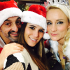 Karine Ferri fête Noël avec Elodie Gossuin sur RFM. Photo postée sur Twitter le 23 décembre 2016.