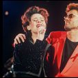 Lisa Stanfield et George Michael en concert à Londres en 1991 en hommage à Freddie Mercury et en faveur de la lutte contre le sida. Le chanteur anglais est mort à 53 ans le 25 décembre 2016. 