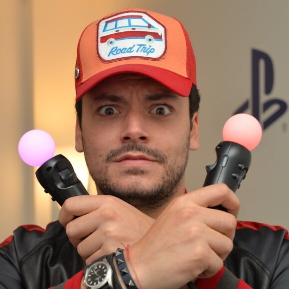 Exclusif - Kev Adams lors de la soirée Experience PlayStation VR à Paris, France, le 13 octobre 2016. © Veeren/Bestimage