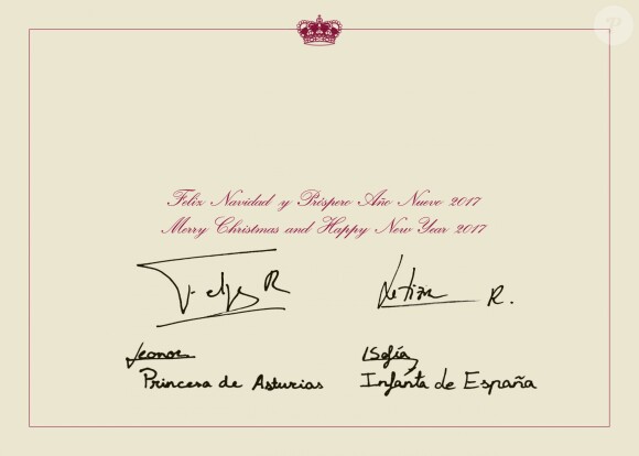 Carte de voeux des fêtes de fin d'année 2016 du roi Felipe VI et de la reine Letizia d'Espagne avec leurs filles, la princesses Leonor des Asturies et l'infante Sofia d'Espagne.