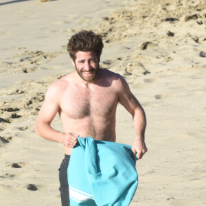 Jake Gyllenhaal sur la plage de Colombier à St Barth, le 1er janvier 2017.