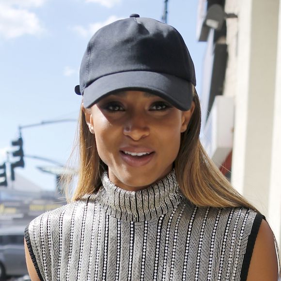Ciara arrive au défilé de mode "Serena Williams" lors de la fashion week de New York City, New York, Etats-Unis, le 12 septembre 2016. © Agence/Bestimage  Ciara attends the fashion show of Serena Williams during the fashion week in New York, NY on September 12, 2016.12/09/2016 - New York