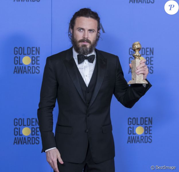 Casey Affleck - Press Room lors de la 74e cérémonie annuelle des Golden Globe Awards à Beverly Hills, Los Angeles, Californie, Etats-Unis, le 8 janvier 2017. © Olivier Borde/Bestimage