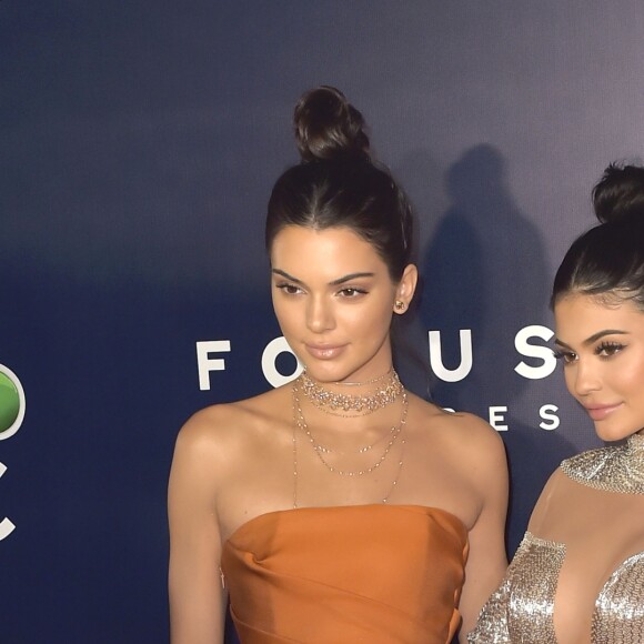Kendall et Kylie Jenner à la soirée post-Golden Globes du groupe NBCUniversal. Los Angeles, le 8 janvier 2017. © Future-Image via ZUMA Press/Bestimage