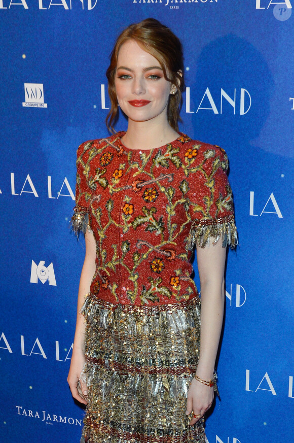 Emma Stone - Avant-première du film "La La Land" au cinéma UGC Normandie à Paris, le 10 janvier 2017. © Coadic Guirec/Bestimage