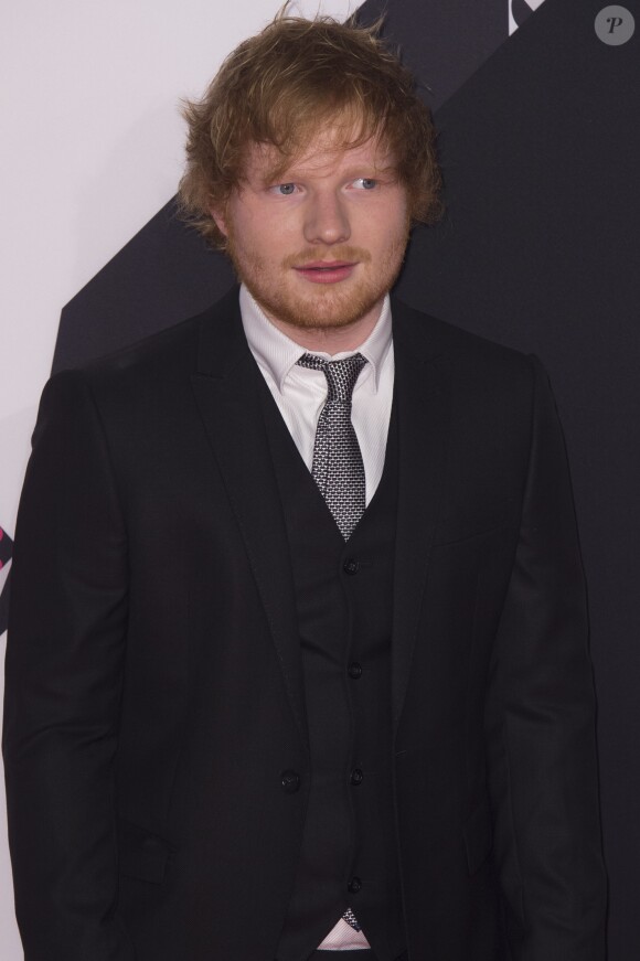 Ed Sheeran lors des MTV Europe Music Awards 2015 au Mediolanum Forum à Milan, le 25 octobre 2015. © Agence/Bestimage
