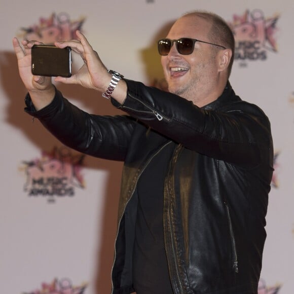 Sébastien Cauet - Arrivées à la 17ème cérémonie des NRJ Music Awards 2015 au Palais des Festivals à Cannes, le 7 novembre 2015.