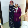 Lindsay Lohan, voilée, rend visite aux réfugiés syriens. Photo publiée sur Twitter le 14 octobre 2016.