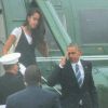 Le président Américain Barack Obama accompagné de sa fille Malia quitte Los Angeles à bord de Air Force One le 8 Avril 2016.
