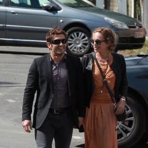 Bixente Lizarazu et Claire Keim - Mariage religieux de Pascal Obispo et Julie Hantson en l'église Notre-Dame-des-Flots au Cap-Ferret le 19 septembre 2015.