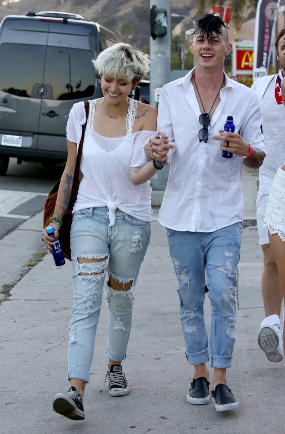 Paris Jackson et son petit ami arrivent à une fête privée au restaurant Nobu à Los Angeles, le 4 juillet 2016