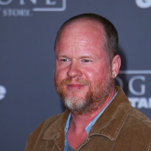 Joss Whedon à la première de "Rogue One: A Star Wars Story" au théâtre The Pantages à Hollywood, le 10 décembre 2016