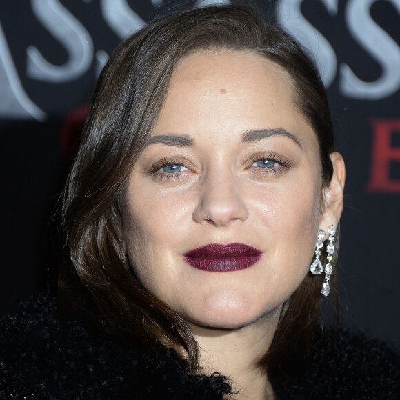 Marion Cotillard (enceinte) lors de la première de ''Assassin's Creed'' au AMC Empire à New York, le 13 décembre 2016. © Future-Image via ZUMA Press/Bestimage13/12/2016 - New York