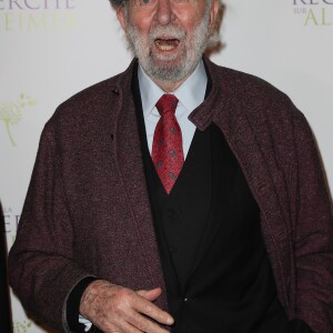 Jean-Pierre Marielle lors du photocall du 12ème Gala de l'Association pour la Recherche sur Alzheimer à la salle Pleyel, à Paris, le 30 janvier 2017.