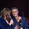 Carla Bruni-Sarkozy et Julien Clerc lors du concert du 12ème Gala de l'Association pour la Recherche sur Alzheimer à la salle Pleyel, à Paris, le 30 janvier 2017.