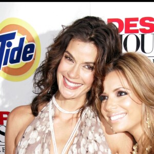 Teri Hatcher et Eva Longoria - Soirée pour le lancement de la deuxième saison de "Desperate Housewives" en DVD, Los Angeles, le 5 août 2006.