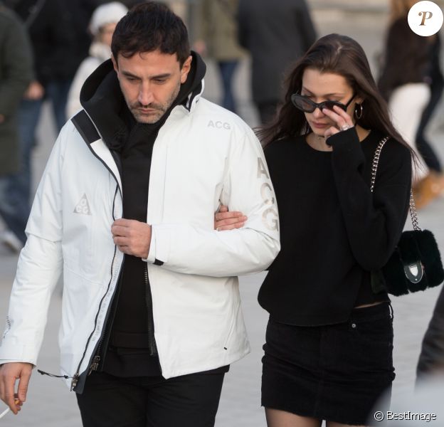 Riccardo Tisci et Bella Hadid à Paris, France, le 22 janvier 2017.