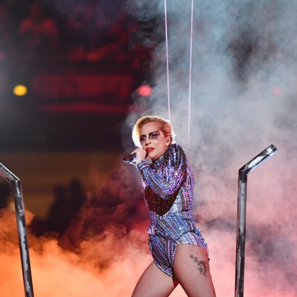 Lady Gaga en concert lors du Super Bowl au NRG Stadium à Houston, le 5 février 2017