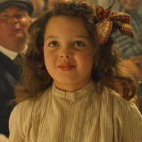 Alex Owens : La fillette de Titanic a bien grandi et parle de Leonardo DiCaprio