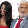 Jean Paul Belmondo, accompagne de Barbara Gandolfi sa compagne, s'est vu remettre mardi soir au Palais des Beaux Arts à Bruxelles la médaille de l'Ordre de Léopold pour l'ensemble de sa carrière, par Didier Reynders, ministre des Affaires Etrangères et Fadila Laanan, ministre de la Culture et de l'Audiovisuel de la Fédération Wallonie. Bruxelles le 20 Juin 2012.