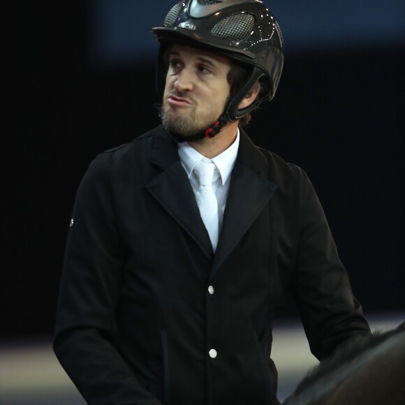 Guillaume Canet lors de la deuxième journée du Longines Masters de Paris 2016 au parc des expositions de Villepinte le 2 décembre 2016. © Dominique Jacovides-Cyril Moreau/Bestimage