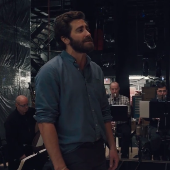 Jake Gyllenhaal chantant pour les répétitions de la pièce "Sunday in the Park with George" qui se jouera à Broadway du 11 février au 23 avril 2017