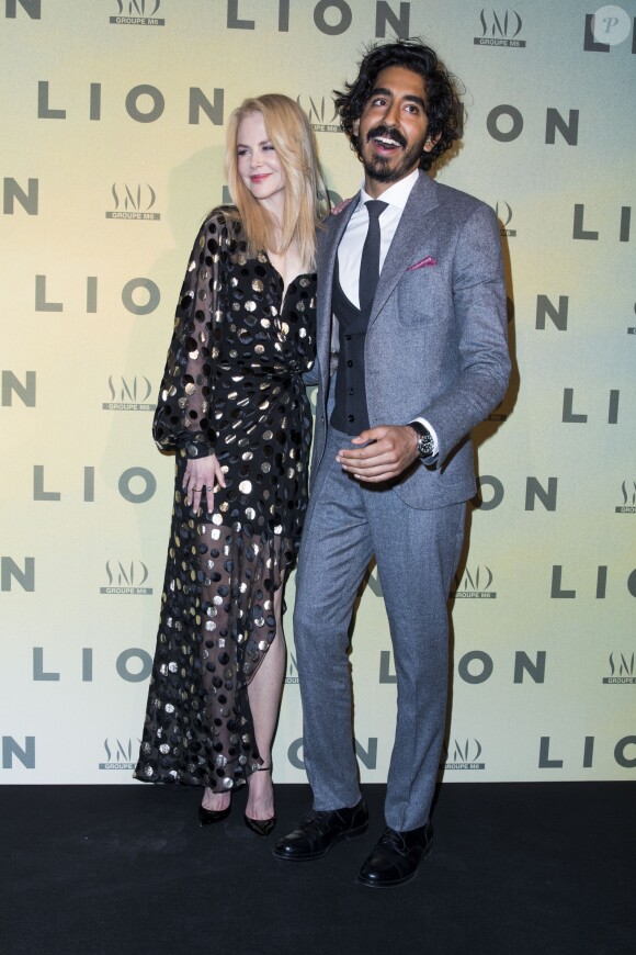 Nicole Kidman et Dev Patel - Avant-première du film "Lion" au cinéma Gaumont Opéra à Paris, France, le 10 février 2017. © Olivier Borde/Bestimage